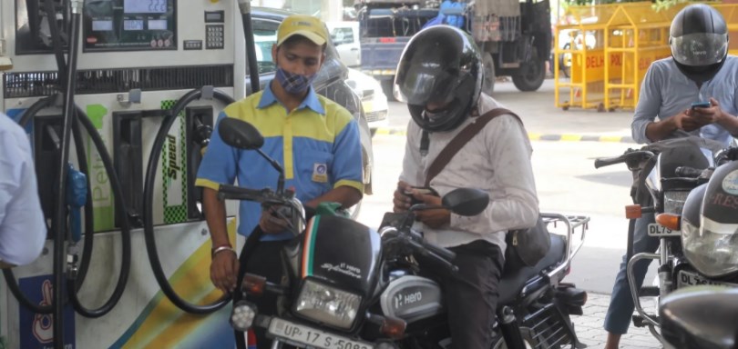 Petrol, diesel price hikes to restart from next week: Report