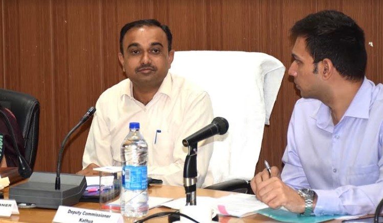 Div Com Jammu reviews development of new industrial estates in Kathua