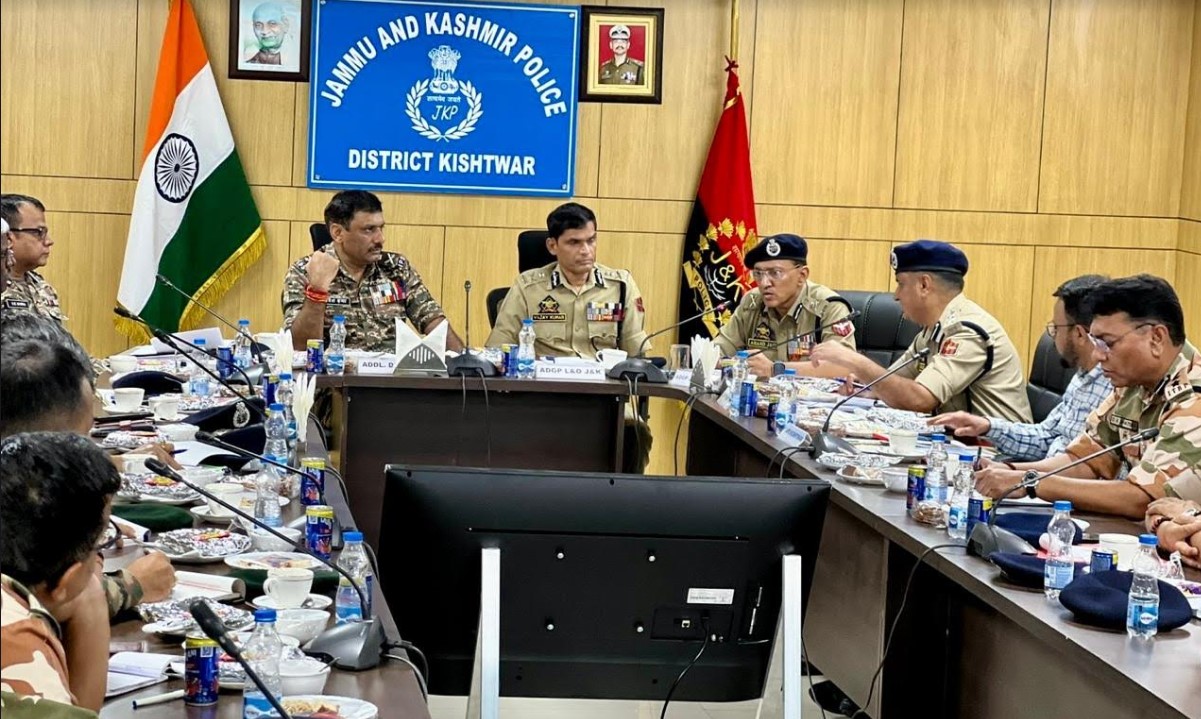 Police, CRPF officers review J-K assembly poll preparedness in Chenab valley