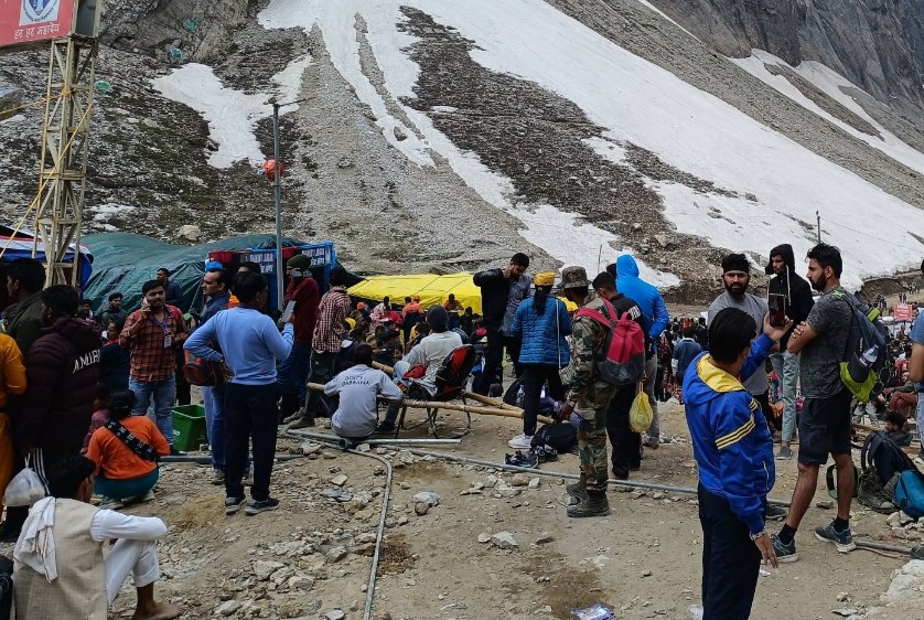 Amaranth Yatra 2024: Over 74,000 devotees visit holy cave shrine in four days