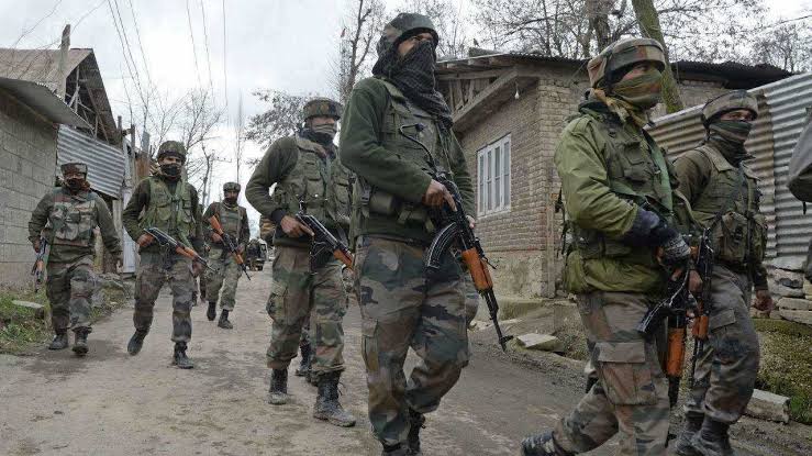 Terrorists' hide out busted in Kishtwar, arms and 8 Kgs explosives recovered 