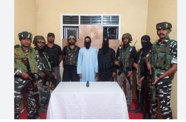 J&K: Police nab Lashkar associate in Bandipora; recover hand grenade