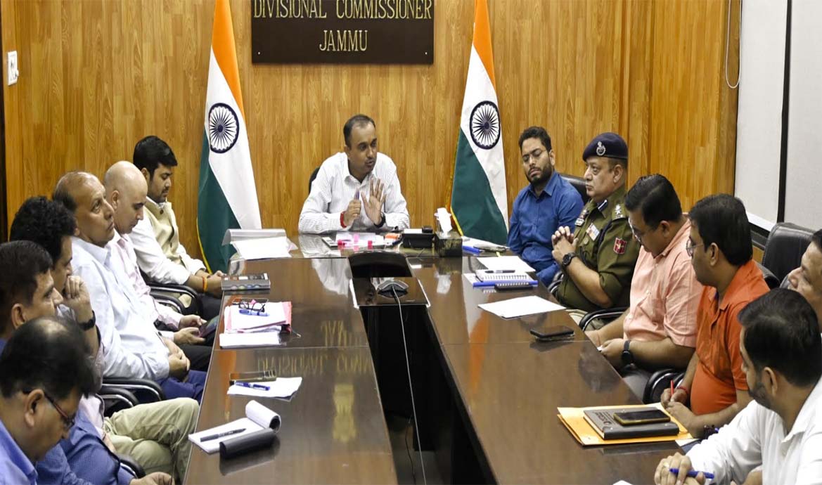 Div Com reviews repair and maintenance of Jammu City roads