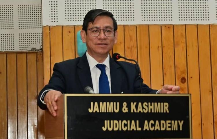 Lt Governor inaugurates Aerosol Winter School-2023 at Central University, Jammu