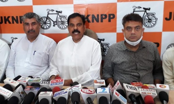 BJP govt betrayed the unemployed youth of Jammu region: Harsh Dev