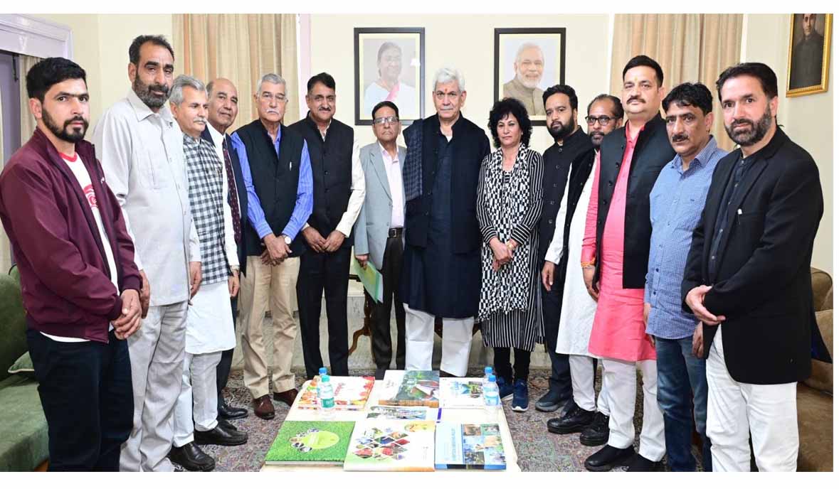 J&K National Panthers Party delegation calls on Lt Governor