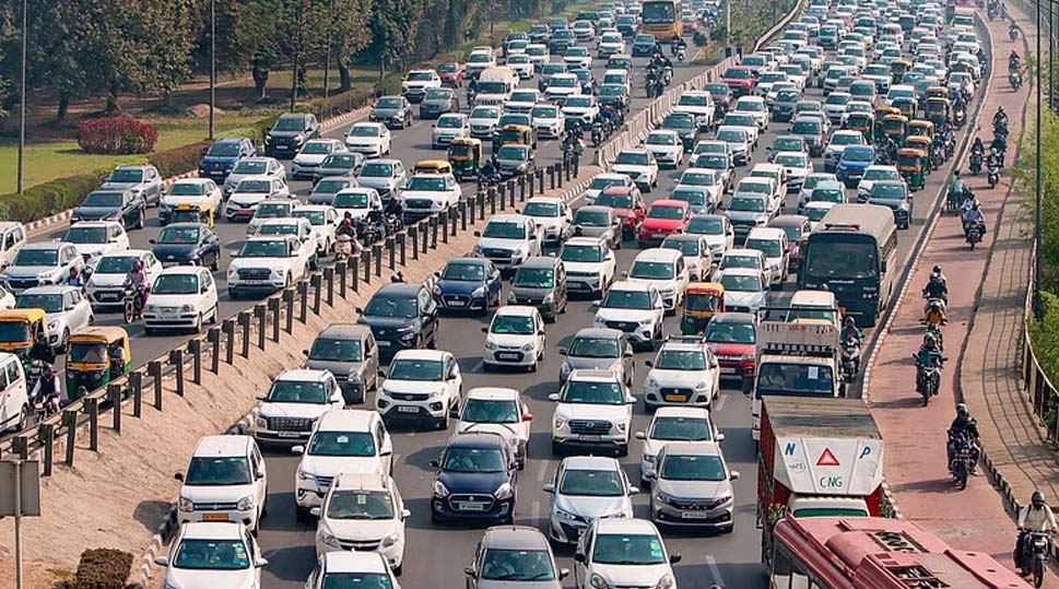 Delhi-NCR bracing for traffic chaos as Punjab farmers vow to continue march today