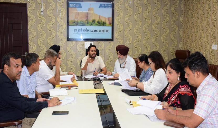 Jammu DC calls for unified drive to intensify TB detection and treatment