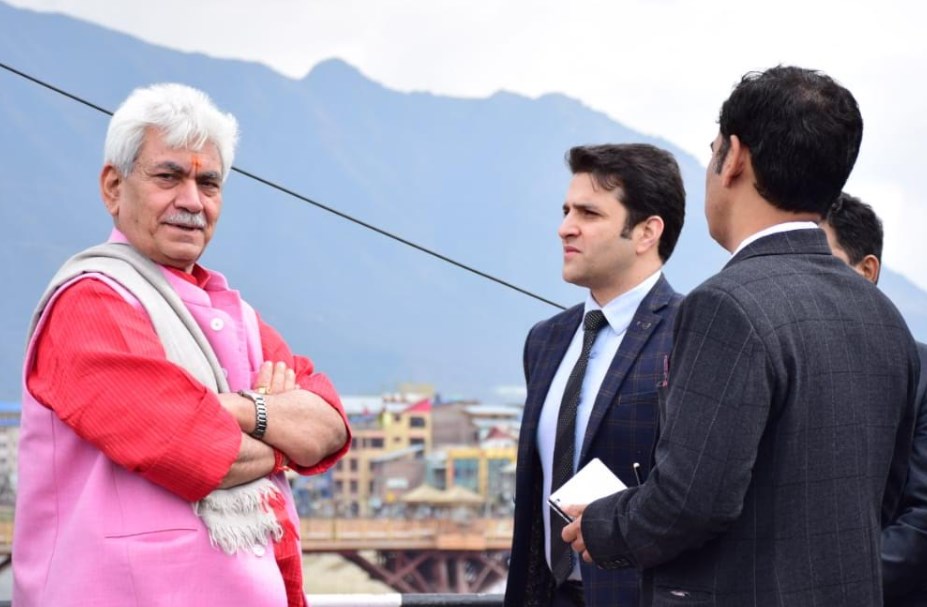 Lt Governor conducts on-site inspection and reviews ongoing work of Jhelum Riverfront