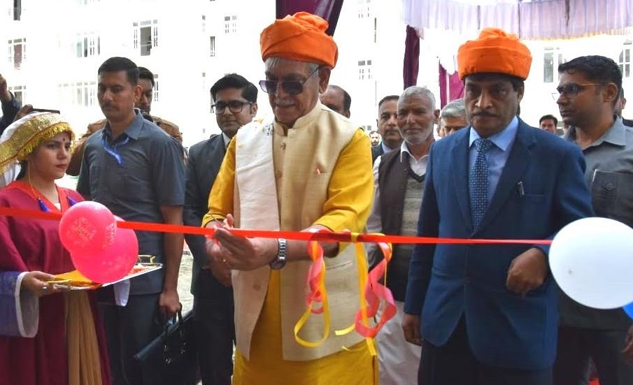 Lt Governor inaugurates newly constructed 224 residential transit accommodations for PM Package employees at Odina Bandipora