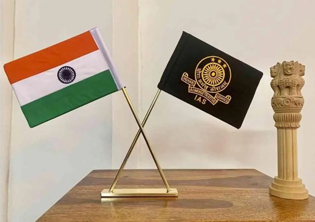 Centre Likely to transfer 3 IAS officers from J&K; another reshuffle likely 