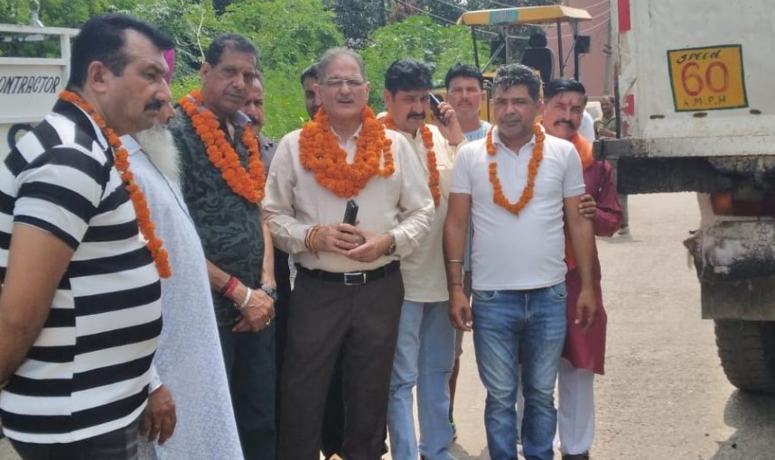Kavinder applauds India's remarkable progress with Chanderyaan-3 Launch & Rafael Deal with France