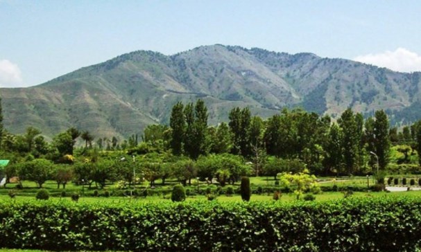 Warmer days ahead, night temperature stays below normal in J&K