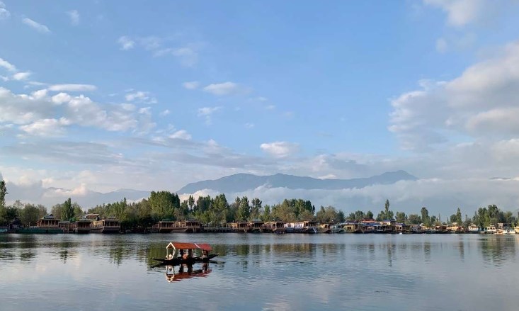 Night temp hovers above normal amid heatwave forecast in J&K