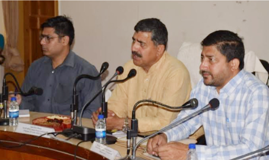 Rajouri: MP Jugal Kishore reviews implementation of CSSs at DISHA meeting