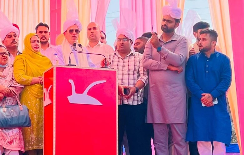 Govt delaying elections as BJP lacks courage to face voters: Omar Abdullah