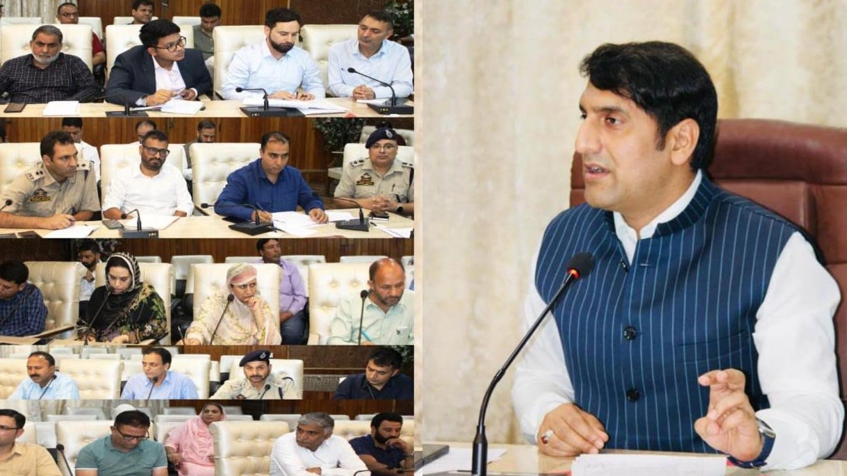 DC Srinagar reviews arrangements for forthcoming Independence Day Celebrations