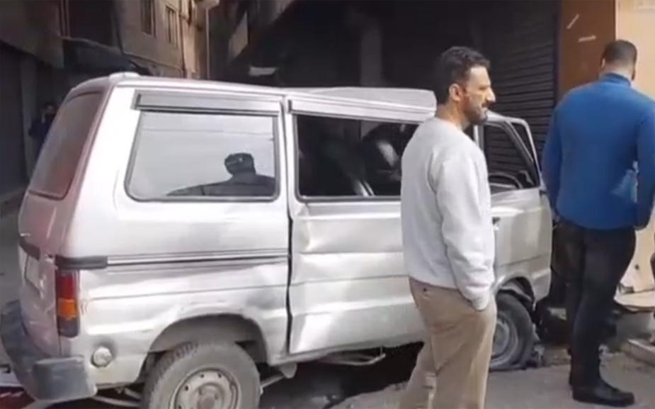 Driver Killed in School Van Accident at Lal Chowk; Students Safe