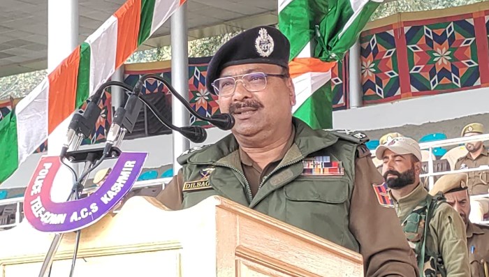 Can’t take things lightly, have to be cautious as threats remain: DGP Dilbagh Singh on Sgr attack