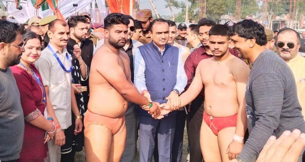 Div Com Jammu inspects arrangements at Annual Jhiri Mela