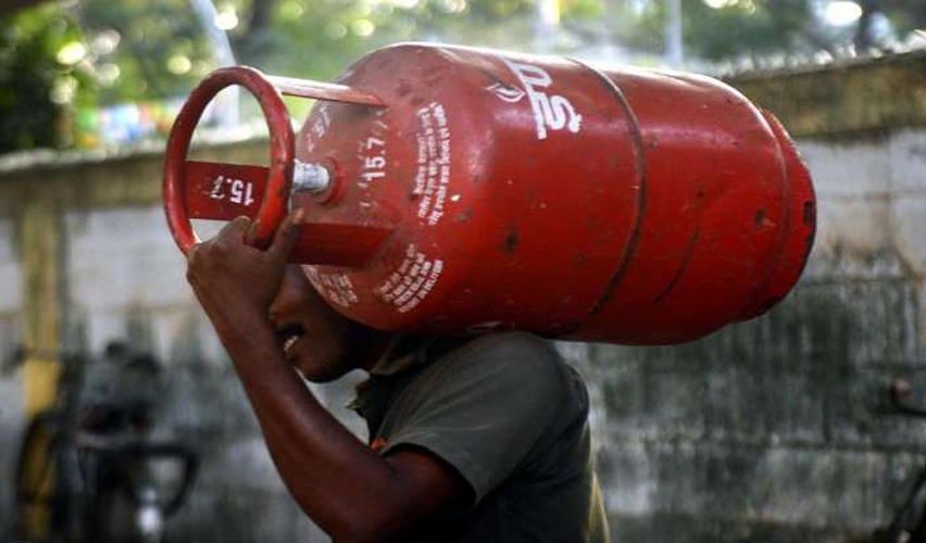 LPG Refill Cylinder Booking Just a Missed Call Away for Indane Gas Customers