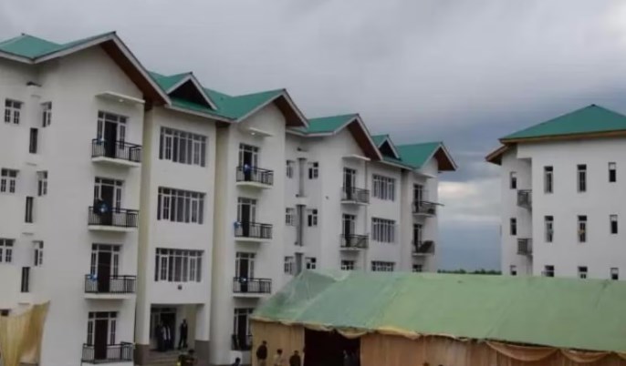 880 flats constructed in last 3 years for Kashmiri migrant employees: Govt