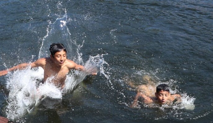 Hot, Humid weather forecast as night temp settles above normal in J&K