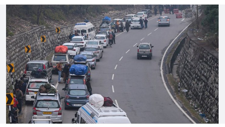 Jammu-Srinagar highway reopens after 38-hour closure due to landslide