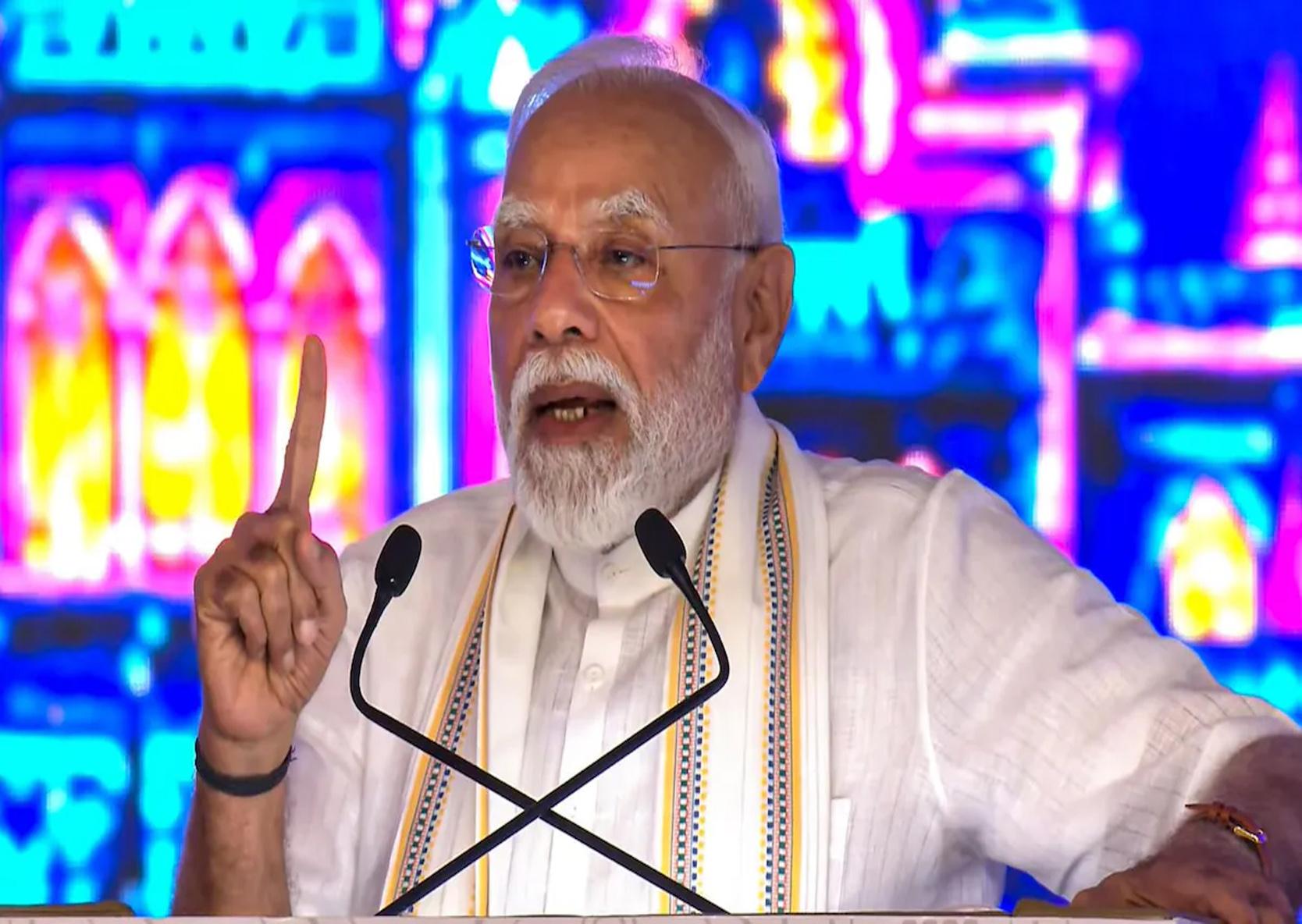 We built 50,000 rail coaches, Cong regime could not build 50,000 toilets: Modi