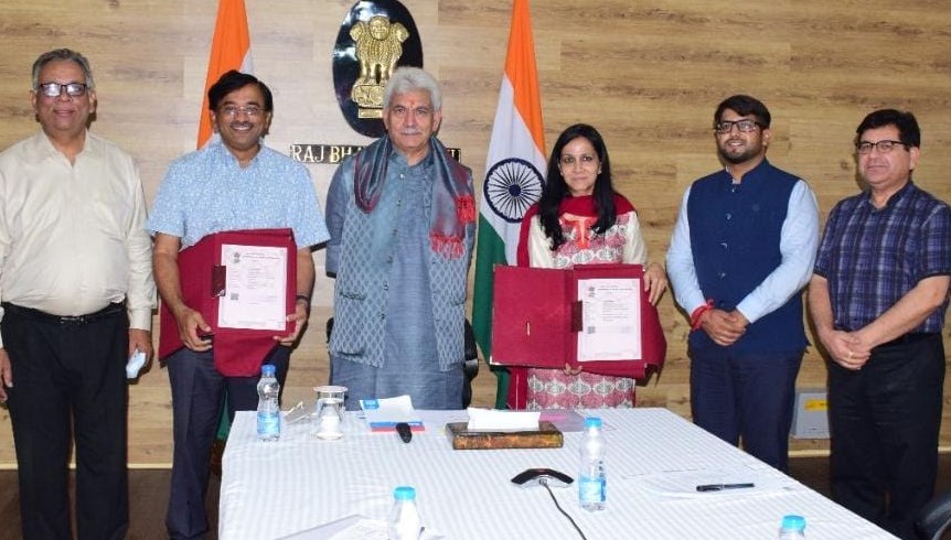 J&K UT inks MoU with IIT Jammu to jointly work on the capacity building of IT infrastructure & e-Services