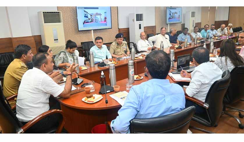 Div Com, ADGP discuss City Beautification & Street Development plan with civil Society