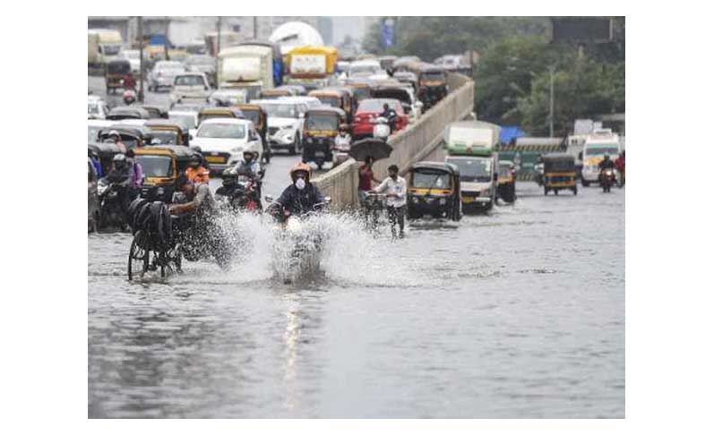 25 dead as heavy rain hits Mumbai; several areas inundated