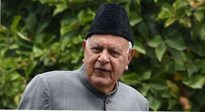 Farooq Abdullah prevented from leaving residence in Srinagar