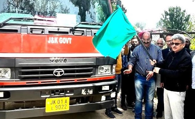 Dulloo flags off consignment of vegetable seedlings for Gurez