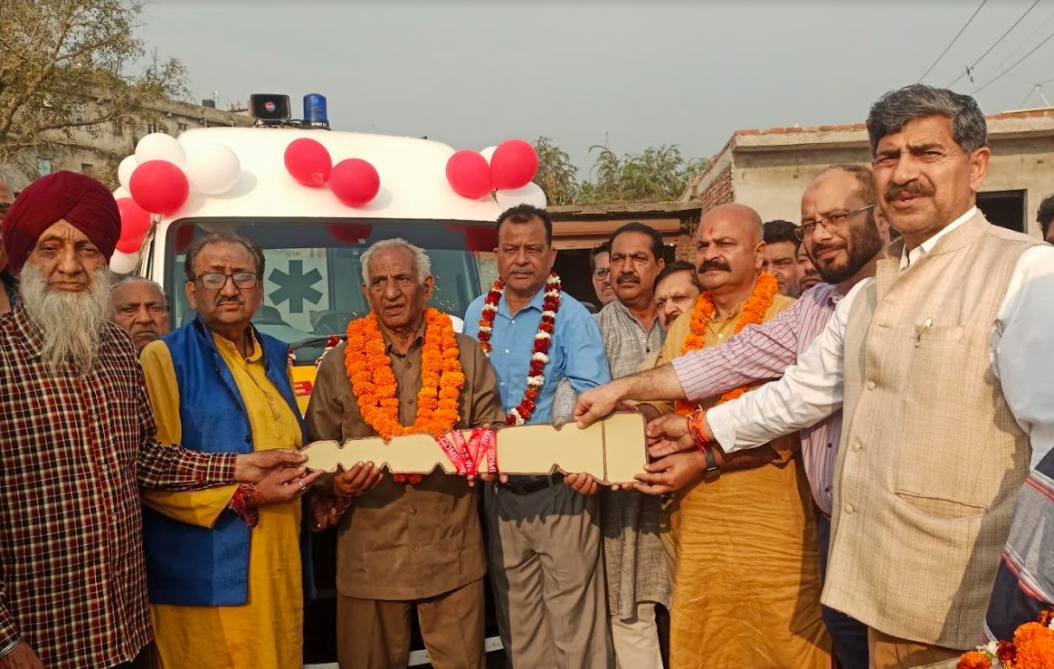 Jugal Kishore MP dedicated Ambulance to Sewa Samiti Jogi Gate under MPLADS