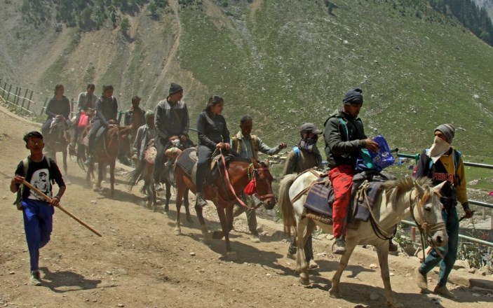 20,806 Amarnath yatries performed Darshan at Holy Cave on Sunday