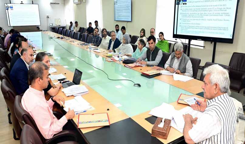 Rains lash Jammu and Kashmir, MeT predicts more