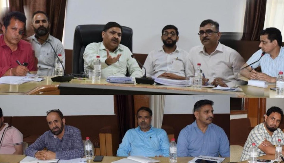 Central Team reviews implementation of Jal Shakti Mission: Catch the Rain 2022 in Poonch