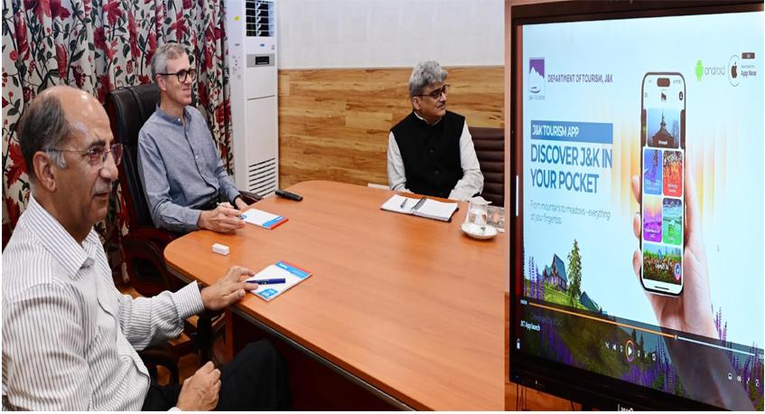 CM chairs review meeting on development of emerging tourist destinations in J&K
