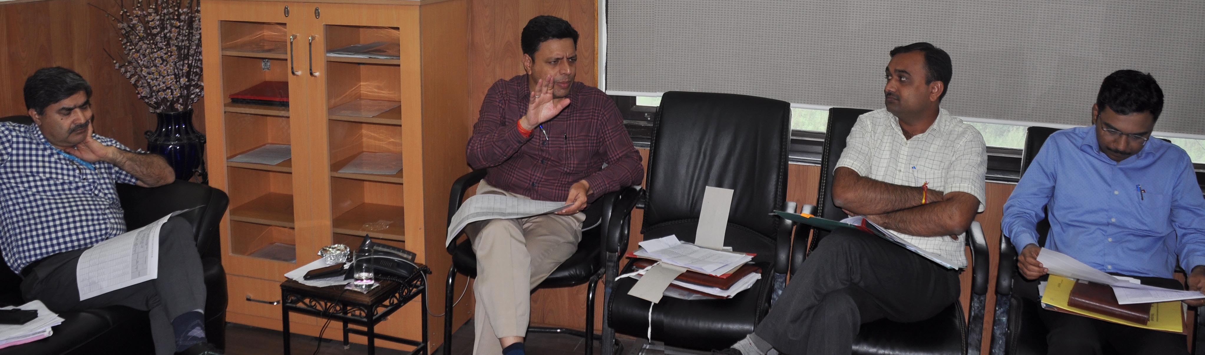 Div Com reviews progress on Ring Road project