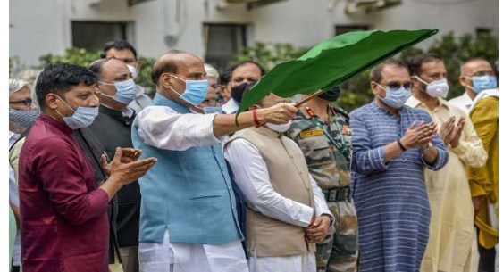Rajnath Singh flags off Indian Army's fleet of 5 trauma care ambulances
