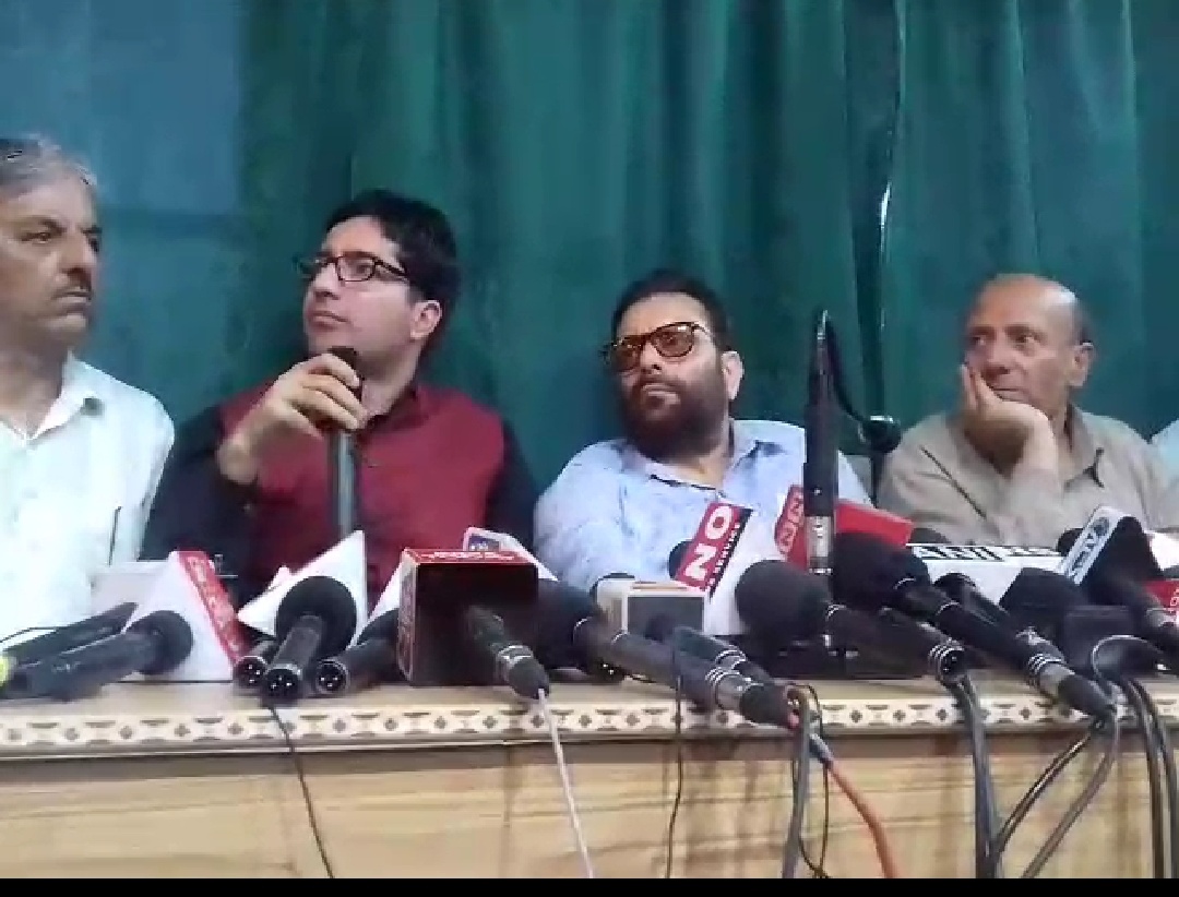 Big Political Development: Shah Faesel, Engineer Rashid announce pre poll alliance 
