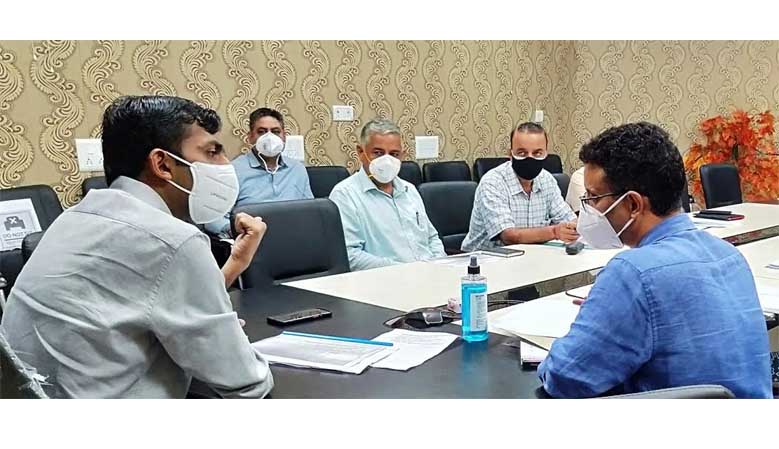 DC Jammu reviews progress of work on development works