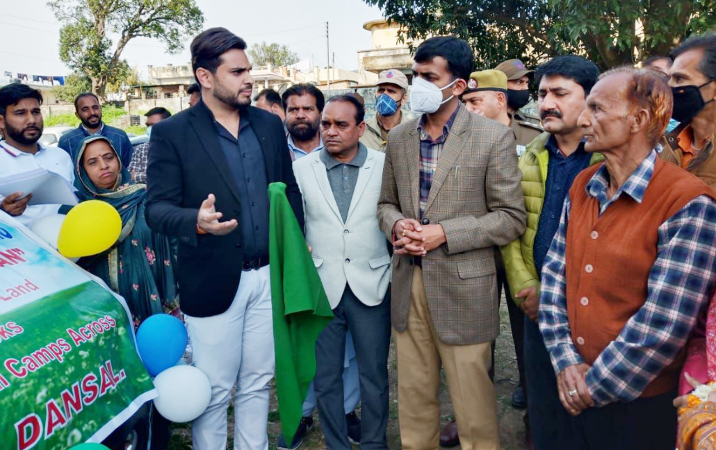 DC Jammu listens to public grievances at Block Dansal