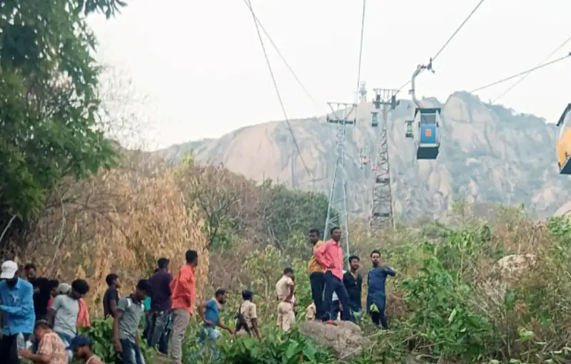 Two from Bihar dead, several injured after cable cars in Jharkhand's Deoghar ropeway collide