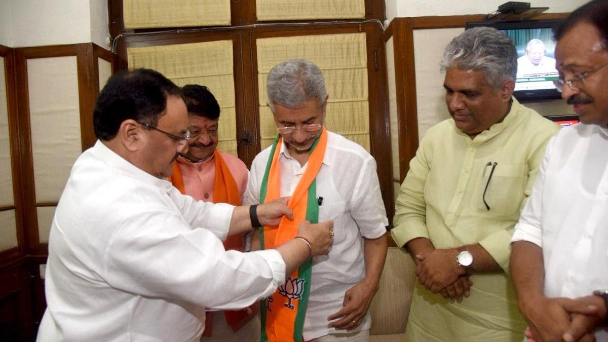 Foreign Minister S Jaishankar formally joins BJP 