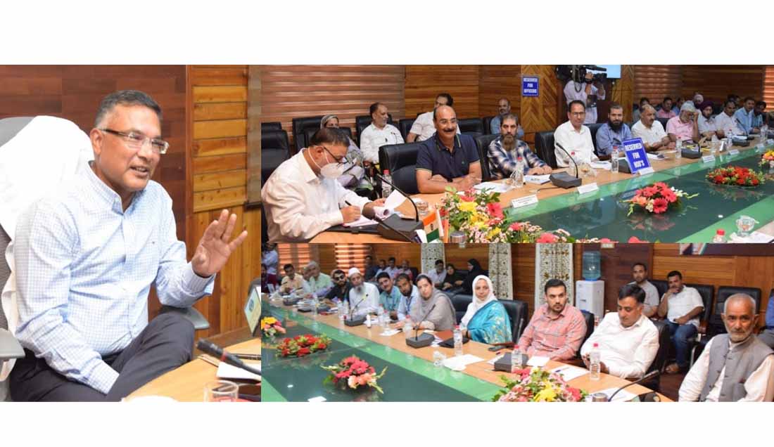 Shailendra advises farmers to maximize benefits of Government schemes in agri-allied sector