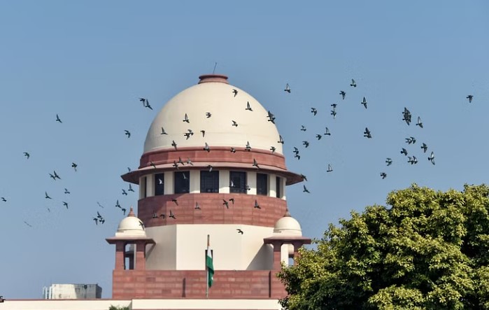 Shifting of detainees under public safety law to jails outside J-K involves national security: Centre to SC