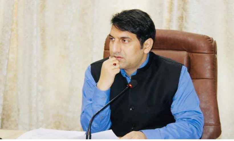 DC Srinagar reviews Action Plans for Reclaiming & Greening of denuded Hill slopes, IEC activities and Roadside plantation under NCAP