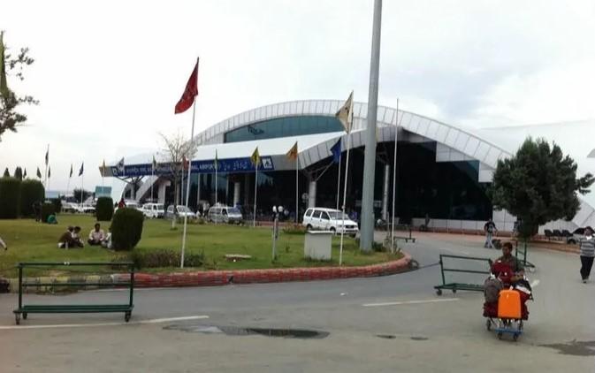 Srinagar airport sees over 31,000 passengers in 5 days despite disruptions